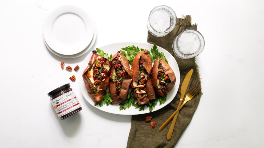 Cranberry Relish and Brie Stuffed Sweet Potatoes Cranberry Relish and Brie Stuffed Sweet Potatoes